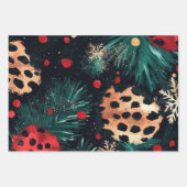 Maximalist Animal Print Kerstmis Inpakpapier Vel (Voorkant)