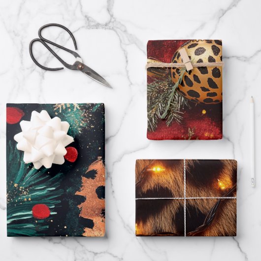 Maximalist Animal Print Kerstmis Inpakpapier Vel (Voorkant)
