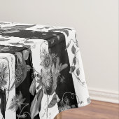 Maximalist Flowers Zwart Wit Streep Tafelkleed (Voorbeeld)