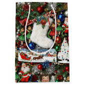 Maximalist Retro Christmas Collage Medium Cadeauzakje (Voorkant)