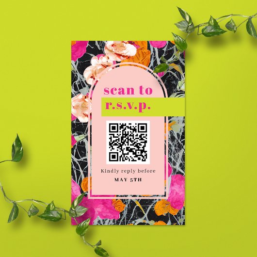 Maximalistische moderne marmeren bloemenbruiloft informatiekaartje