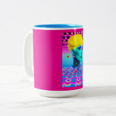 Maxine Headroom Tweekleurige Koffiemok (Voorkant links)