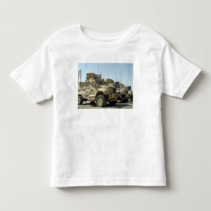 MaxxPro-mijnbestendig motorvoertuig tegen hinderla Kinder Shirts