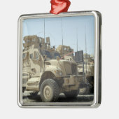 MaxxPro-mijnbestendig motorvoertuig tegen hinderla Metalen Ornament (Links)