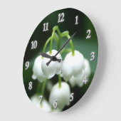 May white lilies grote klok (Hoek)