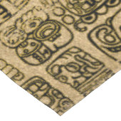 Maya- en aztec-glyphs goud op  textuur tafelkleed (Gekanteld)