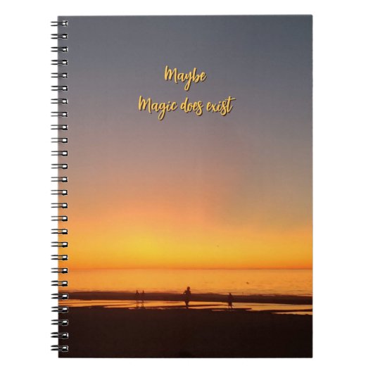 "Maybe Magic Does Exist" Notitieboek (Voorkant)