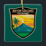 Mayon Volcano Filipijnen Reizen Kunst Vintage Keramisch Ornament<br><div class="desc">Mayon Vulkaan vector kunst ontwerp. Mayon,  ook bekend als Mount Mayon en Mayon Volcano,  is een actieve stratovulkaan in de Filipijnse provincie Albay.</div>