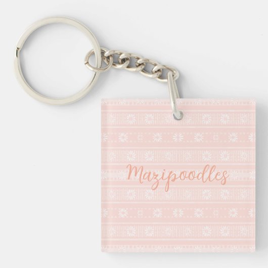 MAZIPOODLES Bloemige Gestreepte Geribbelde Brei Na Sleutelhanger (voorkant)