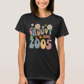 MB Groovy sinds 2005 Retro Hippie Flower 17e Geboo T-shirt (Voorkant)