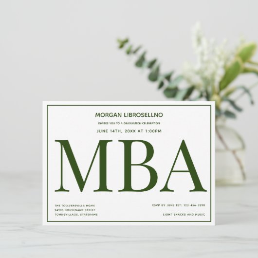 MBA gradengroene witte GraduPartij Uitnodiging (Staand voorkant)