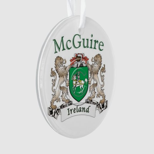 McGuire Family Crest Ornament (voorkant)
