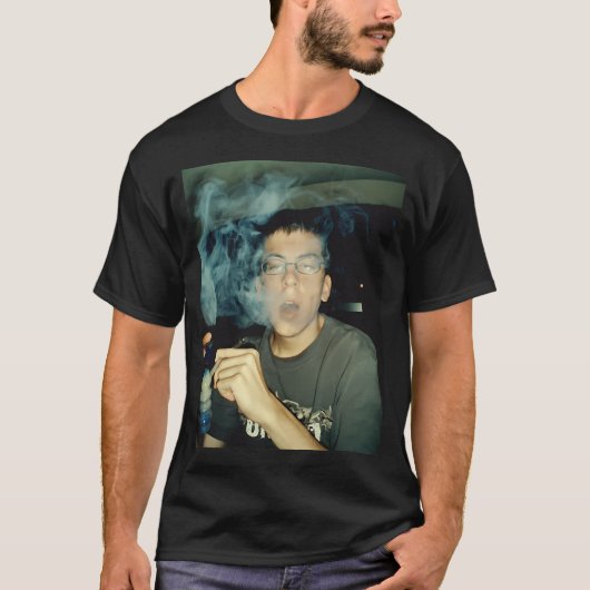 McLovin Smoking Weed T-shirt (Voorkant)