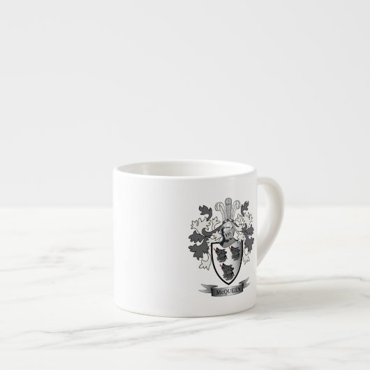McQueen Family Crest Coat of Arms Espresso Kop (Voorkant rechts)
