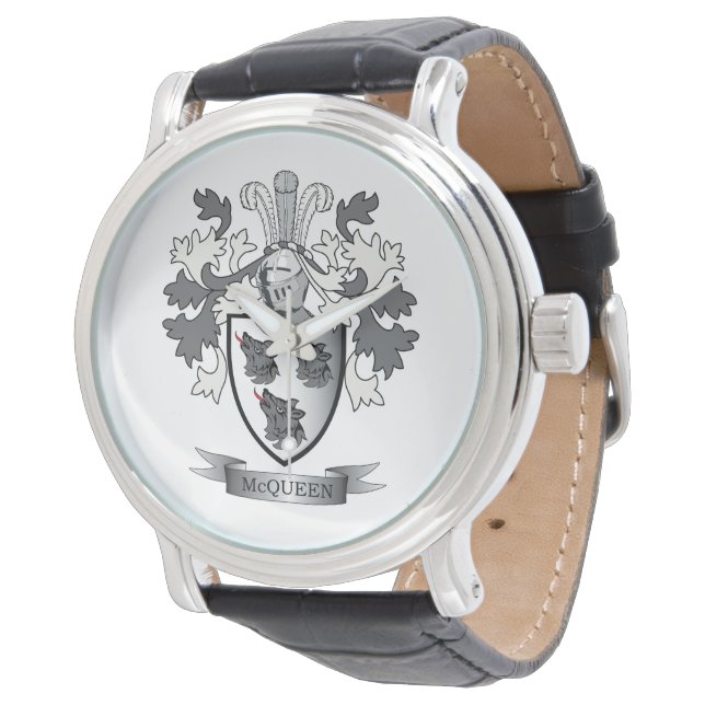 McQueen Family Crest Coat of Arms Horloge (Gekanteld)