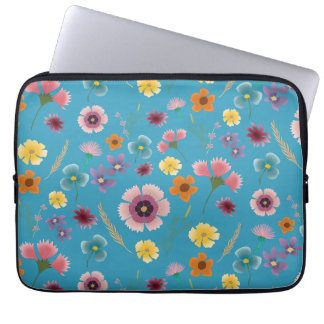 Meadow bloemen in blauwe laptop sleeve