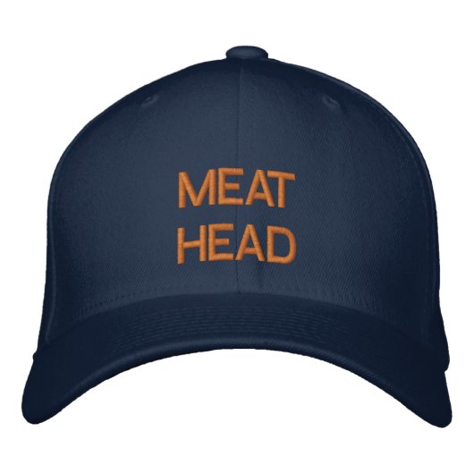 "MEAT HEAD" geborduurd op pet (Voorkant)