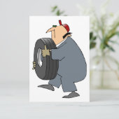 Mechanic Carrying A Tire Invitations Kaart (Staand voorkant)