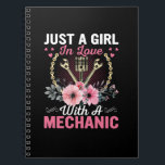 Mechanisch gewoon een meisje in liefde met een mec notitieboek<br><div class="desc">Mechanisch gewoon een meisje in liefde met een mechanisch</div>