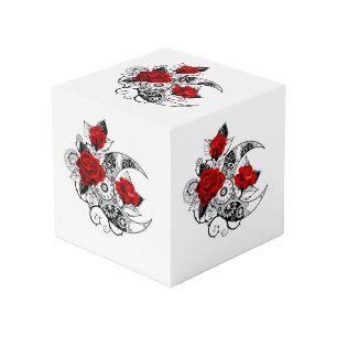 Mechanische Halve Maan met Rode Rozen Kubus