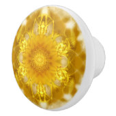 Medaillon in mosterdgeel batikpatroon keramische knop (Rechts)
