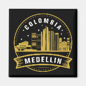 Medellin Colombia Cityscape Gold Magneet (Voorkant)