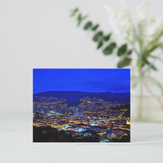Medellin, Colombia en la noche Briefkaart (Staand voorkant)