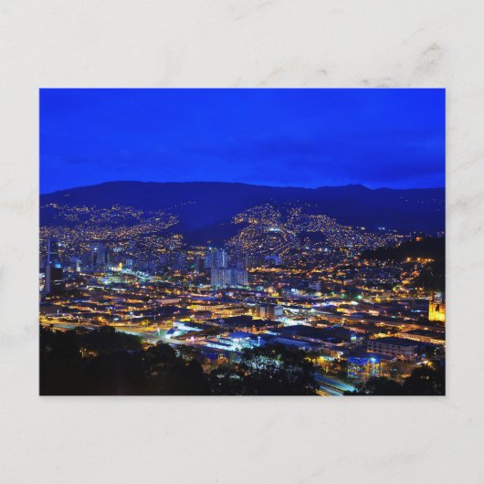 Medellin, Colombia en la noche Briefkaart (Voorkant)