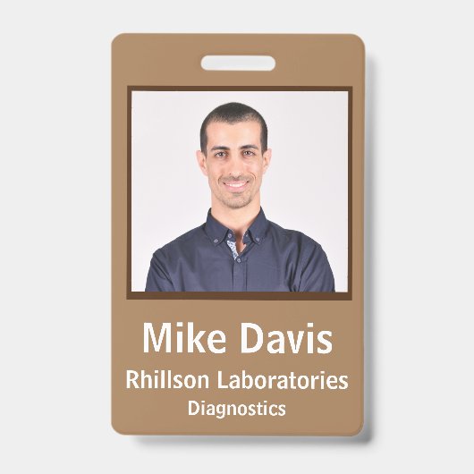 Medewerker ID Badge Toscaanse Tan Verticaal Ontwer (Voorzijde)
