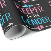 Medewerker van het geslacht onthult baby cadeaupapier (Rol Hoek)