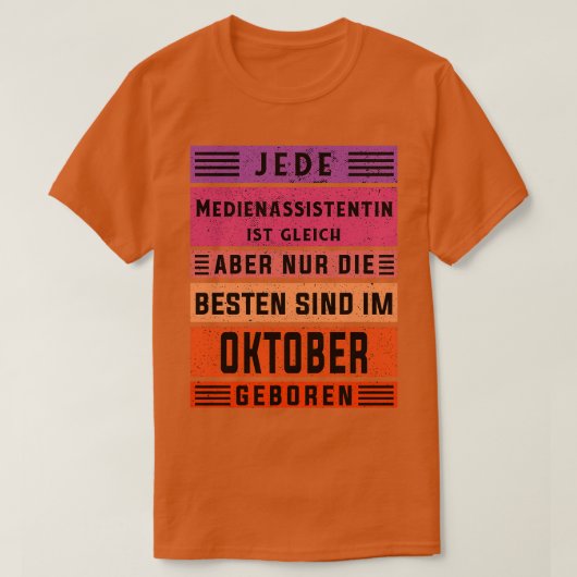 Mediaassistent die in oktober geboren is op de mar t-shirt (Design voorkant)