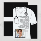 Medical scrubs White Photo Afstuderen Invitation Kaart (Voorkant / Achterkant)