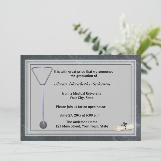 Medical Stethoscoop Grijze Afstuderen Uitnodiging (Staand voorkant)