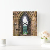 Medieval Chepstow Castle Monmouthshire, Wales, Ver Vierkante Klok (Huis)