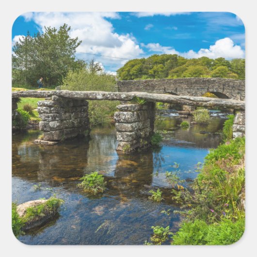 Medieval clapper brug over de rivier in Dartmoor V Vierkante Sticker (Voorkant)