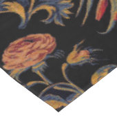 Medieval Flowers op Black Tafelkleed (Gekanteld)