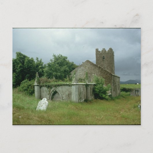 Medieval kerk en kerkhof briefkaart (Voorkant)