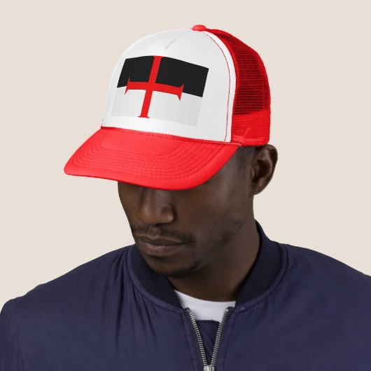 Medieval Knights Templar Cross Flag Trucker Pet (In situ)