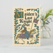 Medieval “Last Knight Out” Bachelorette Invitation Kaart (Staand voorkant)