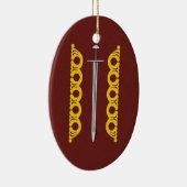 Medieval Norman Sword en Decoratieve Banden Keramisch Ornament (Rechts)