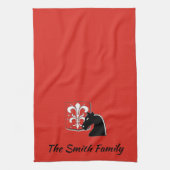 Medieval Red en Black Knight and Shield Theedoek (Verticaal)