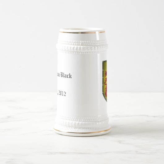 Medieval Red Lion Faux Metal Shield Bierpul (Center)