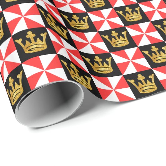 Medieval Red White Faux Gold Crown Pattern Cadeaupapier (Rol Hoek)
