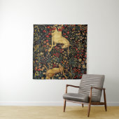 Medieval Unicorn Midnight Floral Garden Wandkleed (In Situ (horizontaal))