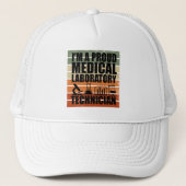 Medisch Lab Tech vintage retro Trucker Pet (Voorkant)
