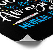 Medische assistent achter elke dokter is een poster (Hoek)