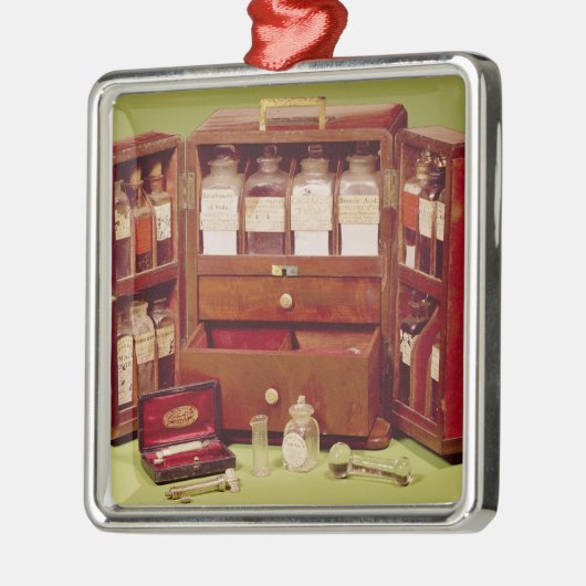 Medische borst van de Dinneford Family Chemist Metalen Ornament (Links)