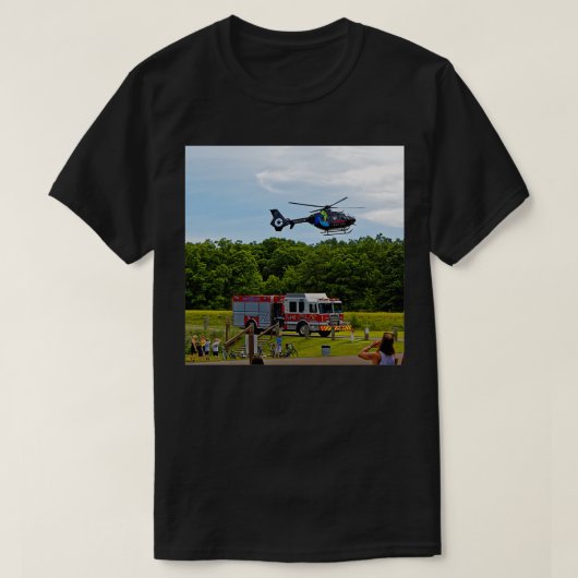 Medische helikopter in de vlucht t-shirt (Design voorkant)