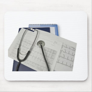 medische stethoscoop voor het ECG-cardiogram Muismat