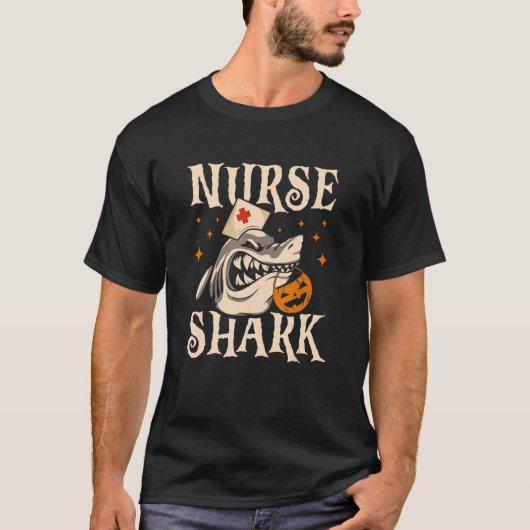Medische zuster Shark Trick or treat Halloween Par T-shirt (Voorkant)